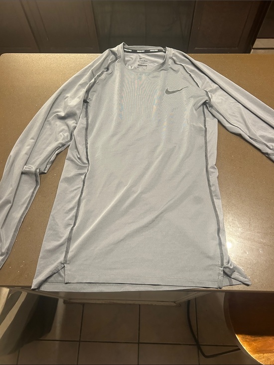 Nike Other - Nike Light Gray Men’s Long-Sleeve Dri-FIT Performance Tee